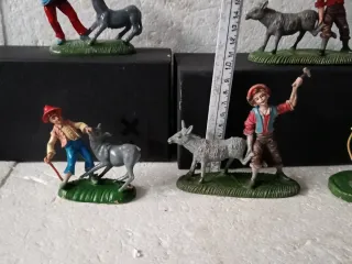 Pastori presepe, 5 euro al pezzo
