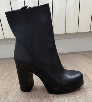 Botines de piel Zara negros