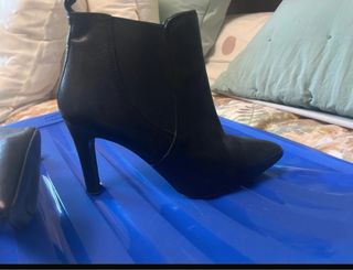 Botines negros tacón
