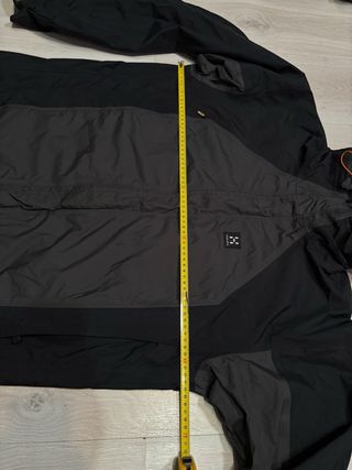 Chaqueta Haglofs Gore-Tex Negra y Gris