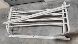 Burro perchero ropa blanco