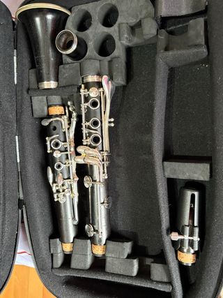 Estuche Clarinete Sib/La + Requinto