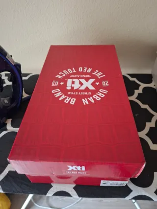 Stivali in pelle scamosciata verde oliva da uomo