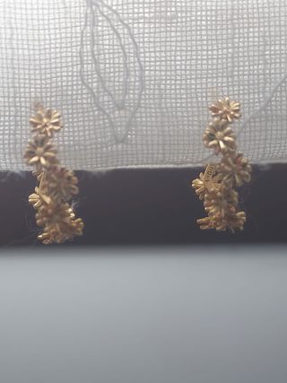 Pendientes Aro Dorado Apodemia Flores