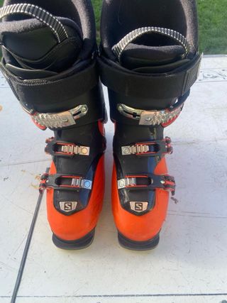Sci Atomic Junior con attacchi e scarponi Salomon