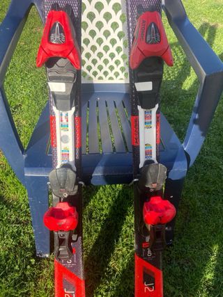 Sci Atomic Junior con attacchi e scarponi Salomon