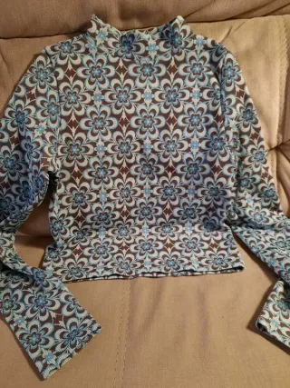 Top estampado floral mujer