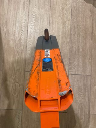 Patinete Scooter Naranja y Negro