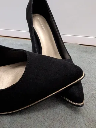 Zapatos de salón negros talla 42