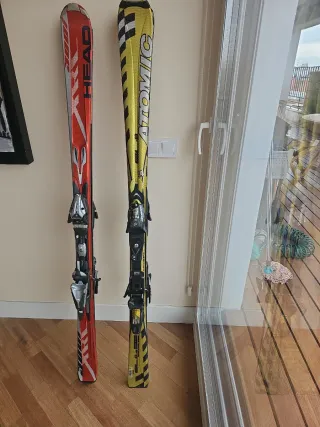 Esquís HEAD y ATOMIC