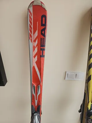Esquís HEAD y ATOMIC