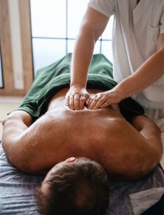 Masaje relajante o descontracturante