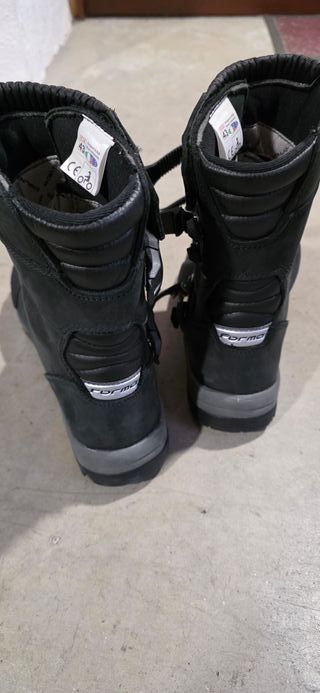 Botas de motorista negras