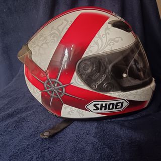 Casco Moto Shoei Blanco y Rojo