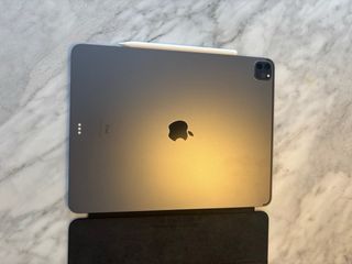 LIQUIDACIÓN: iPad Pro 12.9 (128MB)