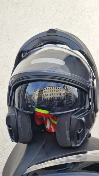 Casco de moto modular LS2 negro