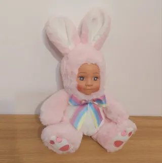 Muñeca Softy con disfraz de conejo