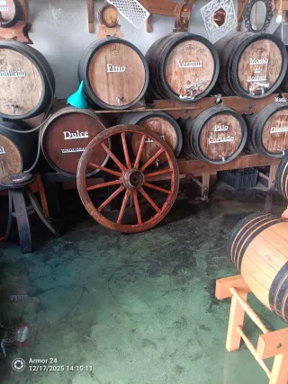 Rueda de carro antigua 1m diámetro