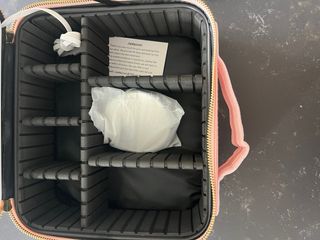 Beauty case rosa con specchio LED