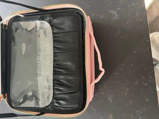 Beauty case rosa con specchio LED