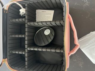 Beauty case rosa con specchio LED