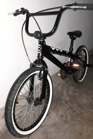 Bicicleta BMX B-Pro