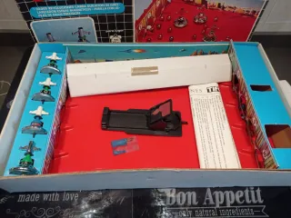 Juegos Tifon 4 Naves a Turbo para reparar