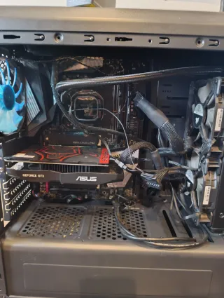 PC Gaming AMD Ryzen 9 5900X 32GB RAM Win 11