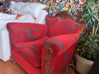 Poltrona Barocca Rivestita in Tessuto e Legno