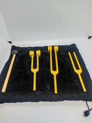 Diapason dorato con frequenze 128, 256, 512Hz