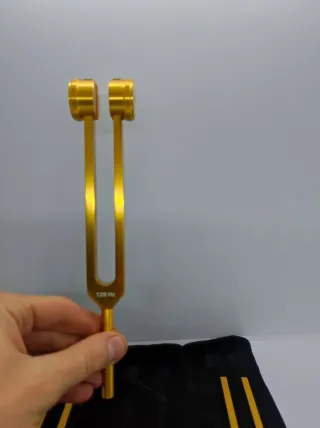 Diapason dorato con frequenze 128, 256, 512Hz