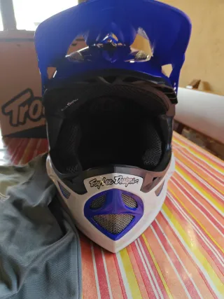 Casco Troy Lee Designs D3 Fiberlite XL