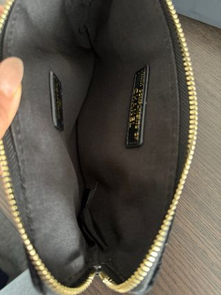 Neceser Chanel Negro y Dorado