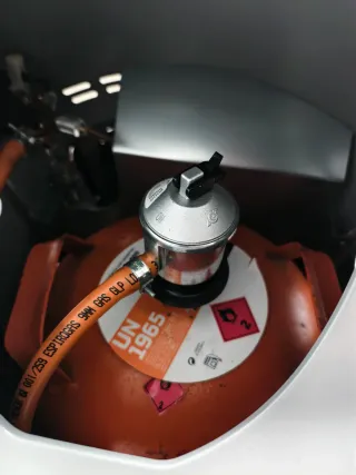 Estufa Catalitica DeLonghi Llama Azul Variable