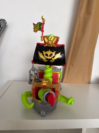 Barco Pirata con figuras Piratix