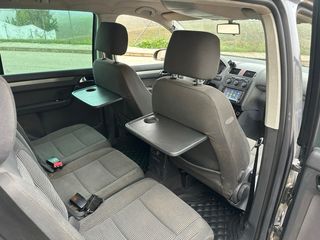 VW TOURAN 2.0 TDI 140CV HIGLINE PEGATINA B