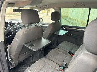 VW TOURAN 2.0 TDI 140CV HIGLINE PEGATINA B