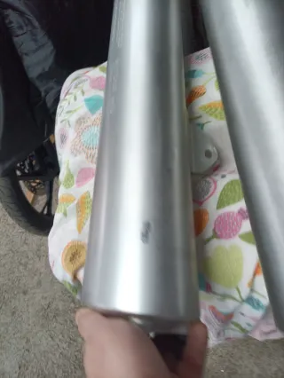 Suzuki TL1000R Escapes Originales