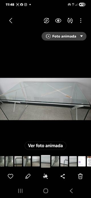 Vitrina de cristal moderna.