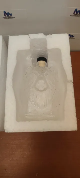 2 Botellas Licor Cristal