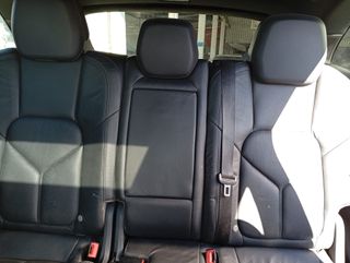 Porsche Cayenne 2011