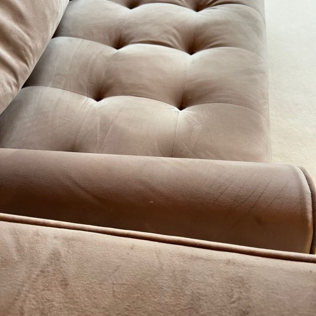 Sofá 2 plazas Kave Home beige terciopelo