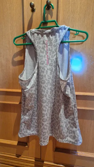 Camiseta deportiva Joma estampado leopardo