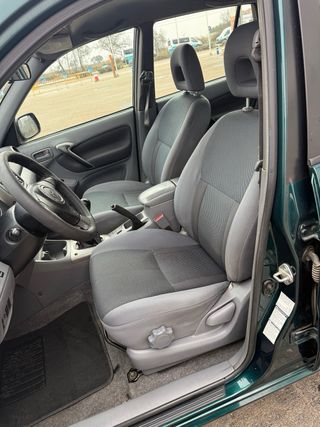 Toyota RAV4 2002