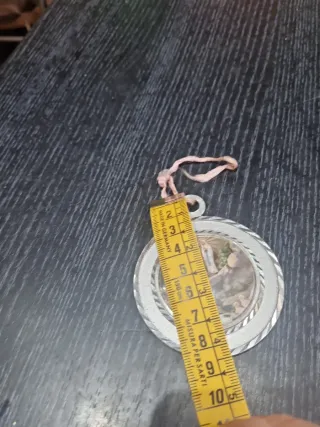 Lote religioso vintage – rosario, medallón Lourdes