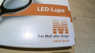Lupa con luz LED