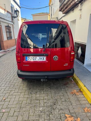 Volkswagen Caddy 2015