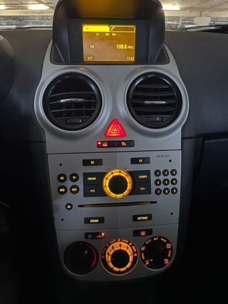 Opel Corsa Automático 2008