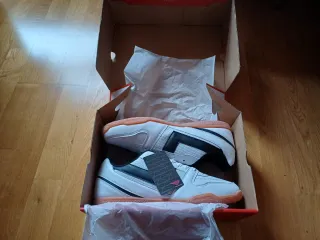 Zapatillas Pony Futsal Nuevas