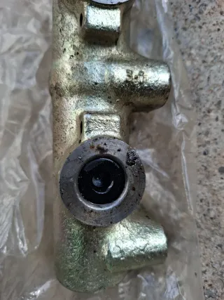 Bomba de freno Nissan Patrol